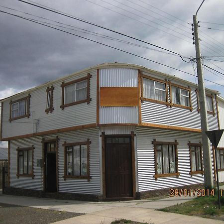 Magellanic House Aparthotel Puerto Natales Exterior photo