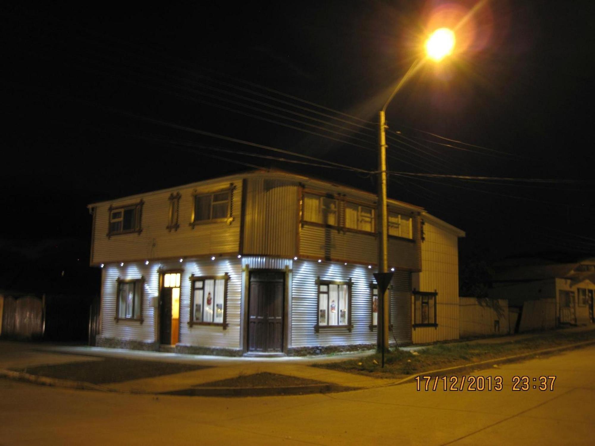 Magellanic House Aparthotel Puerto Natales Exterior photo